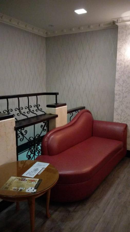 Xin Yuan Motel Tchaj-čung Exteriér fotografie