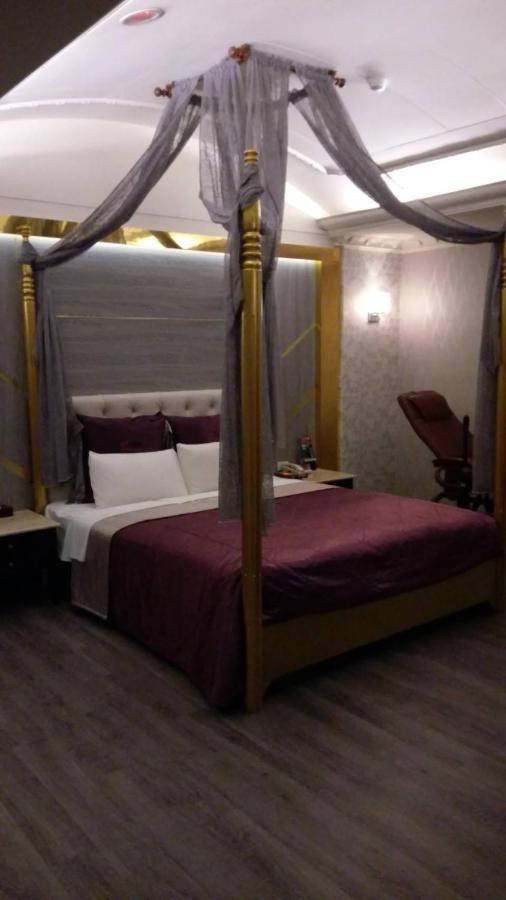 Xin Yuan Motel Tchaj-čung Exteriér fotografie